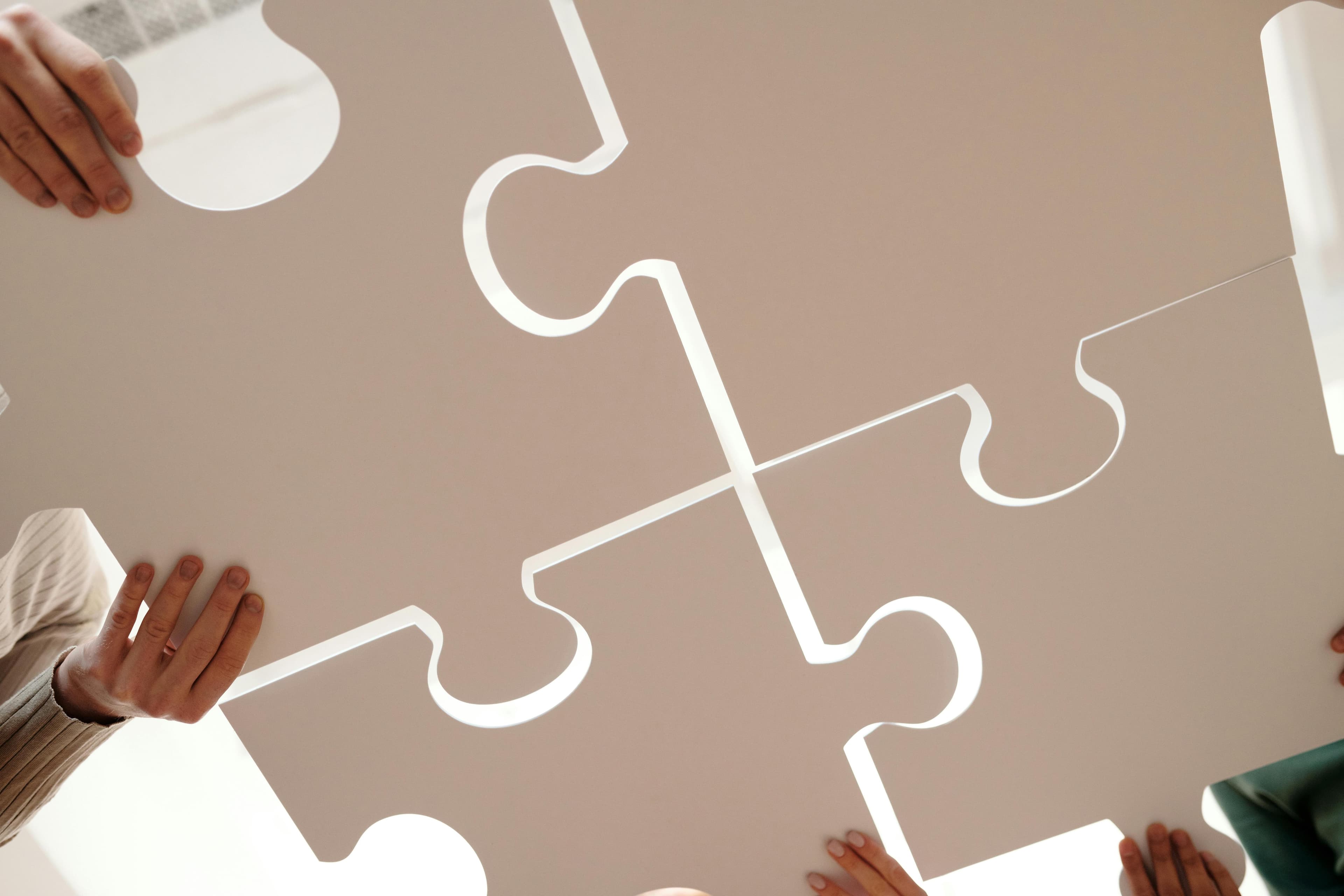 Aligning a puzzle